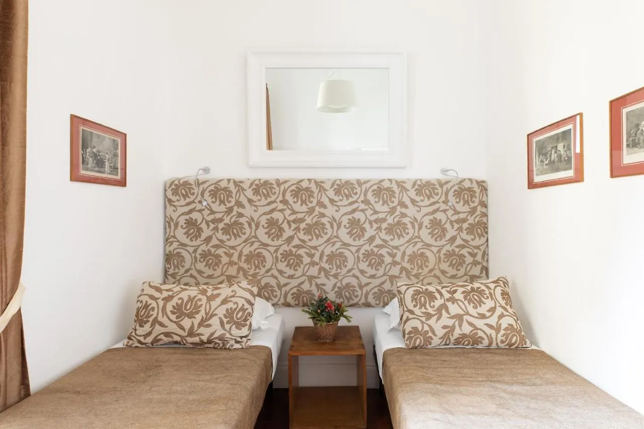 Iflat Elegant Apartment In 18Th Century Palace Rome